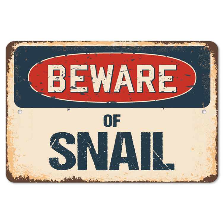 SignMission DecalSnail_Beware Of Snail Rustic Sign Signmission Classic